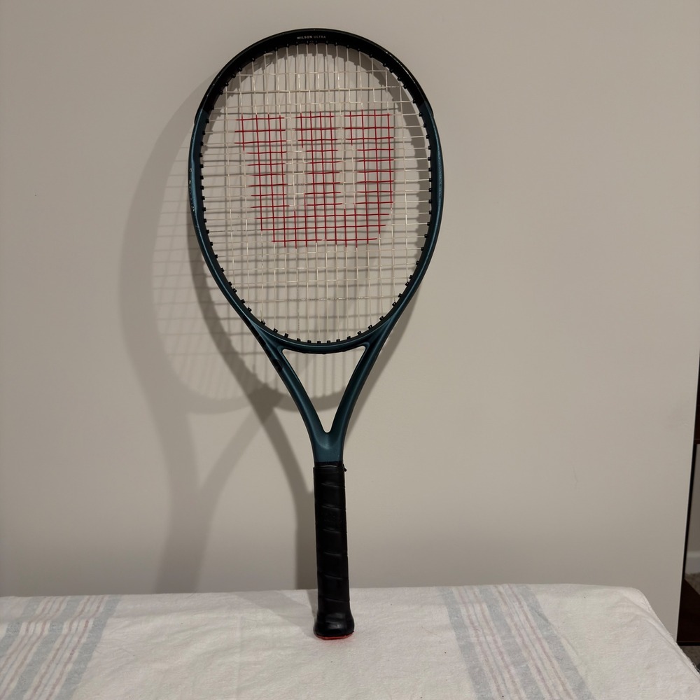 Wilson Ultra v4 25 Junior Tennis Racket Blue 16x19 235g WR094710U